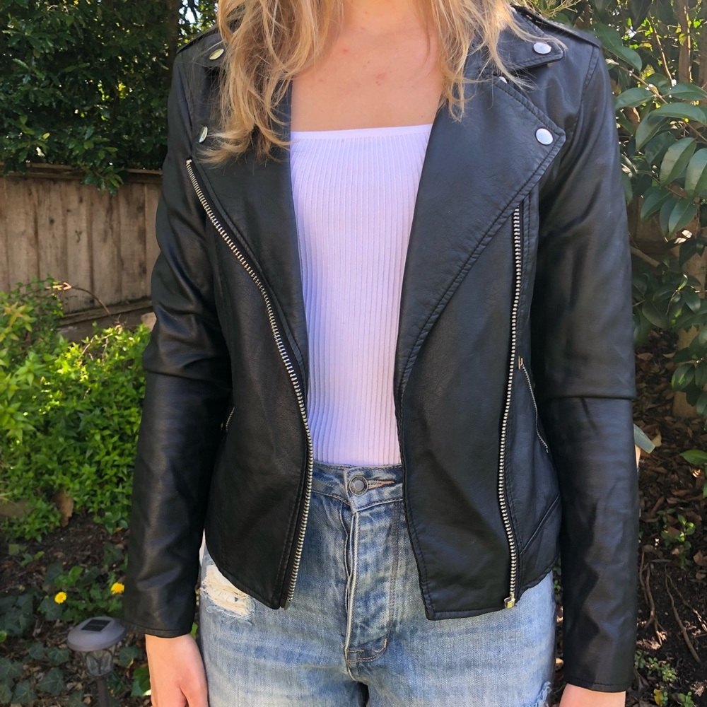 Black fake leather jacket